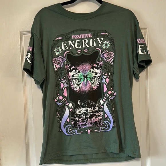 weekend warriors Tops - Graphic Green Tee with Pink Floral Accents